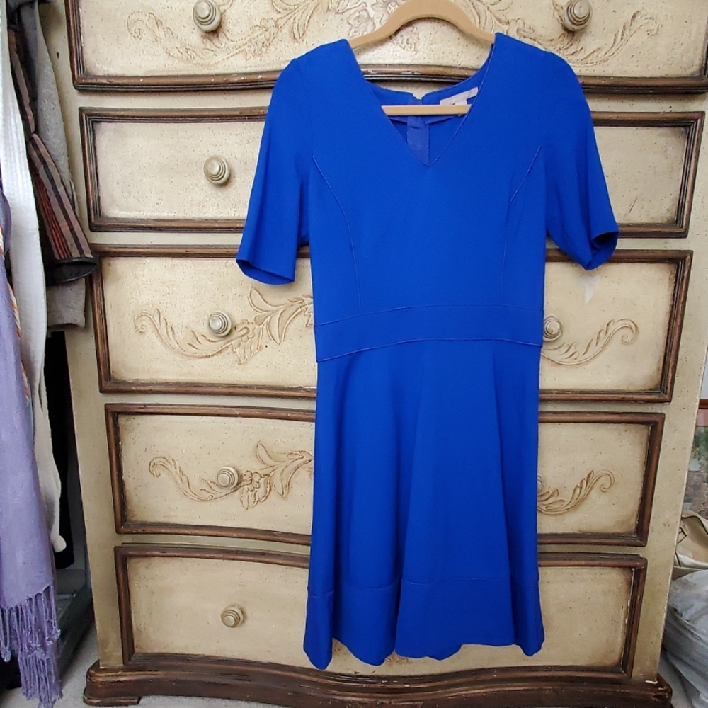 Short sleeve swing dress